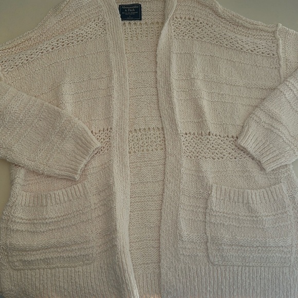 Abercrombie and fitch - Picture 1 of 3